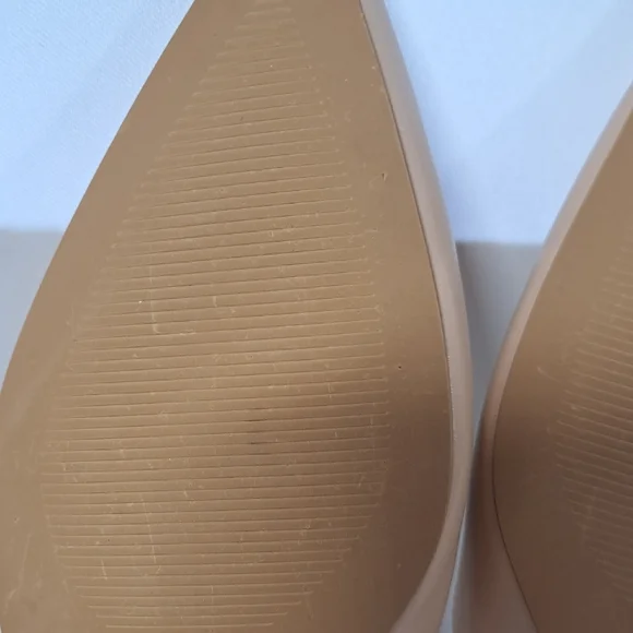 Dream Pairs Beige Pointed Slingback Flats - Picture 10 of 12